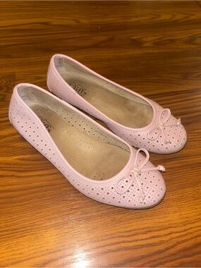 Light Pink Flats